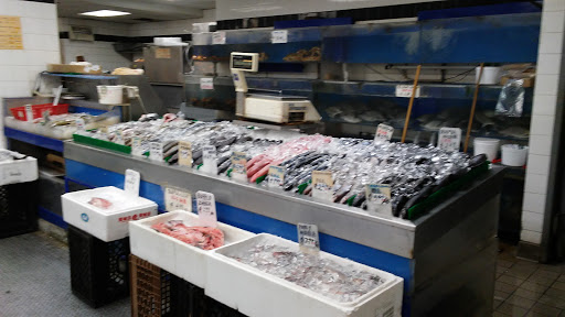 Shopping Mall «White Plains Mall», reviews and photos, 200 Hamilton Ave, White Plains, NY 10601, USA