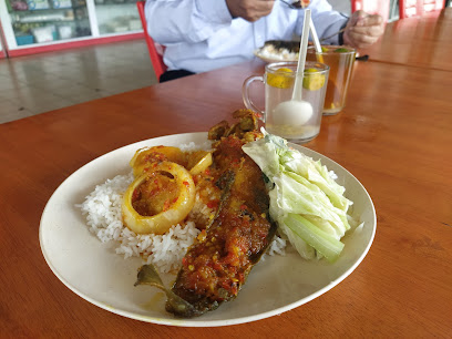 Ayam Penyet dan Ikan Bakar Restoran Ikan Bakar Jari Delima