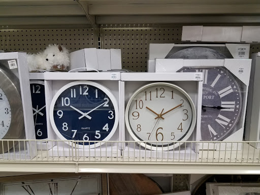 Home Goods Store «At Home», reviews and photos, 956 IL-59, Aurora, IL 60504, USA