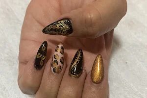 Mimi's Nails image