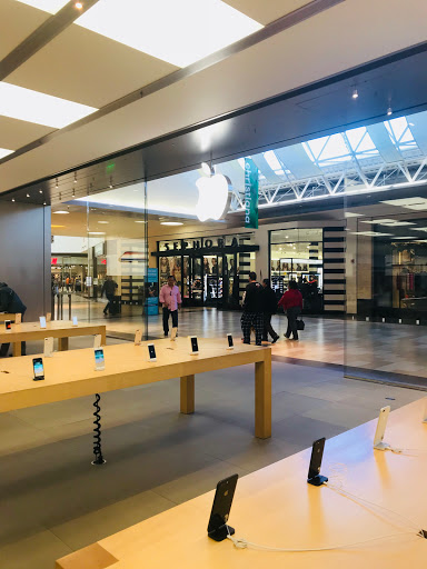 Computer Store «Apple Christiana Mall», reviews and photos, 125 Stanton Christiana Rd, Newark, DE 19702, USA