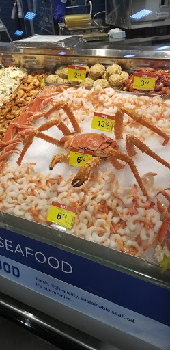 Shopping Mall «Riverdale Plaza Shopping Center», reviews and photos, 1044 W Mercury Blvd, Hampton, VA 23666, USA