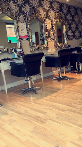 Reviews of K2 Hair Beauty and Sunbed Centre in Stoke-on-Trent - Barber shop
