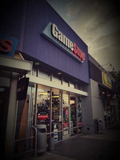 Video Game Store «GameStop», reviews and photos, 1783 N Victory Pl, Burbank, CA 91502, USA