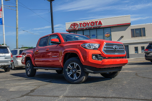 Car Dealer «LaFontaine Toyota», reviews and photos, 2027 S Telegraph Rd, Dearborn, MI 48124, USA