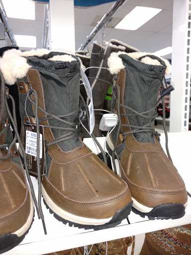 Clothing Store «Ross Dress for Less», reviews and photos, 14200 Baltimore Ave, Laurel, MD 20707, USA