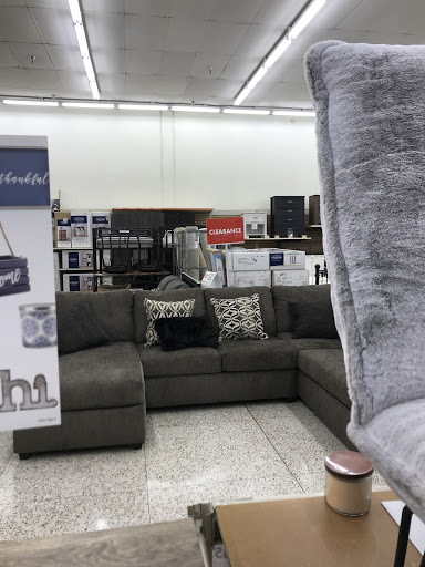 Discount Store «Big Lots», reviews and photos, 21082 Beach Blvd, Huntington Beach, CA 92648, USA