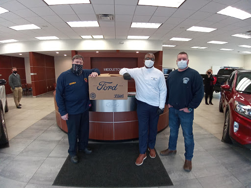 Car Dealer «Middletown Ford», reviews and photos, 1750 N Verity Pkwy, Middletown, OH 45042, USA