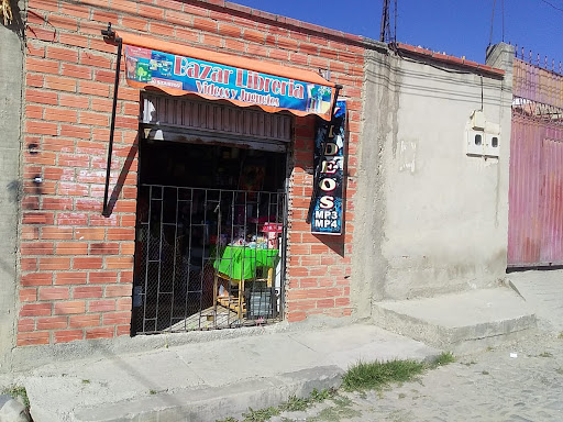 Librería y DVDs