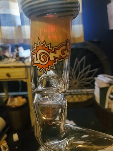 Tobacco Shop «Gotham Smoke & Novelty Shop», reviews and photos, 681 E Jericho Turnpike, Huntington Station, NY 11746, USA