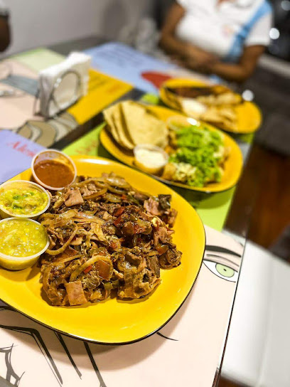 Nopalitos Tacos y Chelas