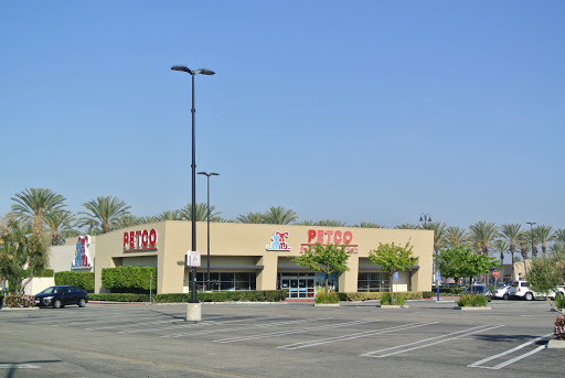 Pet Supply Store «Petco Animal Supplies», reviews and photos, 430 N Euclid St, Anaheim, CA 92801, USA