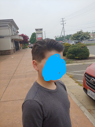 Barber Shop «The Stache Barber Shop (Lindsay the barber)», reviews and photos, 4500 Plank Rd, Fredericksburg, VA 22407, USA