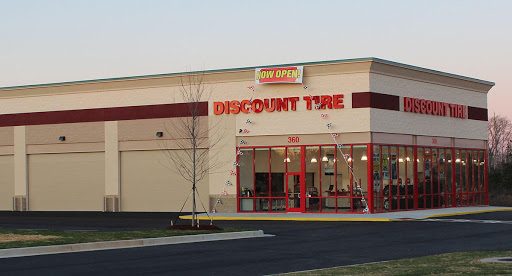 Tire Shop «Discount Tire Store - Loganville, GA», reviews and photos, 360 Athens Hwy, Loganville, GA 30052, USA