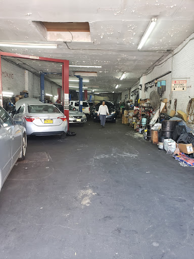 Auto Repair Shop «lll Auto Repairs», reviews and photos, 528 President St, Brooklyn, NY 11215, USA