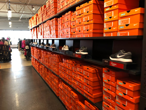 Clothing Store «Nike Factory Store», reviews and photos, 10746 Emerald Coast Pkwy #159, Destin, FL 32550, USA