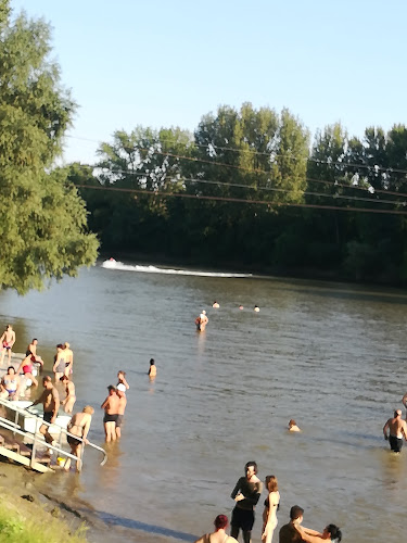 Értékelések erről a helyről: Mako-Marosmintaveteli pont.1, Makó - Iskola