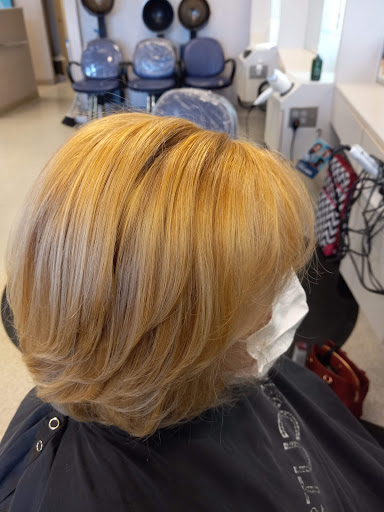 Hair Salon «Supercuts», reviews and photos, 4950 Monticello Ave, Williamsburg, VA 23188, USA