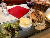 Hamburger du Restaurant français bistrot Melac à Paris - n°6