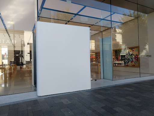 Computer Store «Apple Burlingame», reviews and photos, 1301 Burlingame Ave, Burlingame, CA 94010, USA