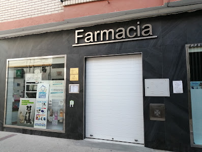 Farmacia Castilla de Molina C. del Mercado, 6, 18670 Vélez de Benaudalla, Granada, España