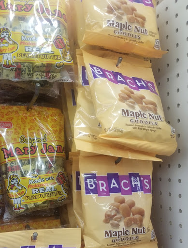 Dollar Store «Dollar Tree», reviews and photos, 21835 Pontiac Trail, South Lyon, MI 48178, USA