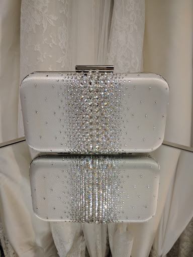 Bridal Shop «LaBelle Salon Bridal (La Belle Reve)», reviews and photos, 10630 NE 8th St, Bellevue, WA 98004, USA