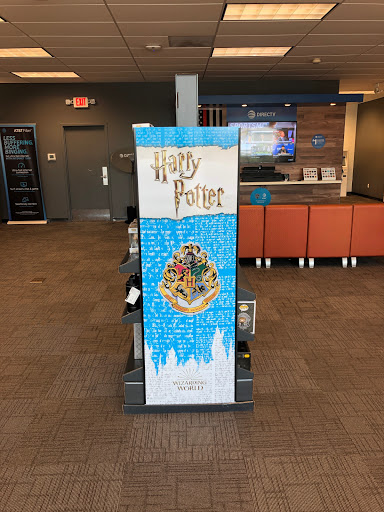 Cell Phone Store «AT&T», reviews and photos, 4015 Mill St, Kansas City, MO 64111, USA