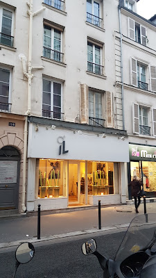 Il à Paris