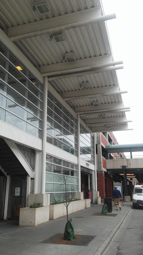 Shopping Mall «Gateway Centre Plaza», reviews and photos, Howard St, Chicago, IL 60626, USA