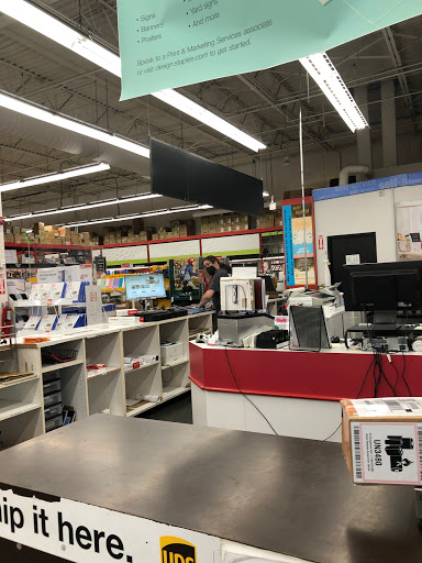 Office Supply Store «Staples», reviews and photos, 350 N Bedford Rd, Mt Kisco, NY 10549, USA