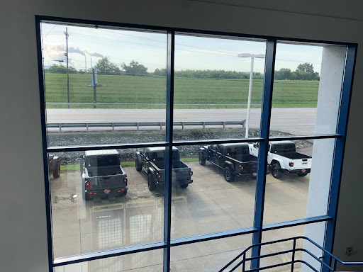 Chrysler Dealer «Jeff Wyler Chrysler Jeep Dodge Of Lawrenceburg», reviews and photos, 875 E Eads Pkwy, Lawrenceburg, IN 47025, USA