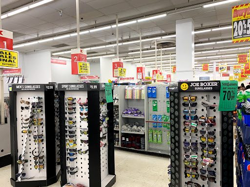 Discount Store «Kmart», reviews and photos, 2000 E 10 Mile Rd, Warren, MI 48091, USA