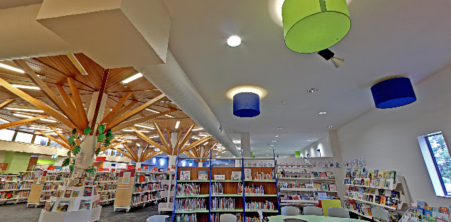 Comments and reviews of Taupo Library