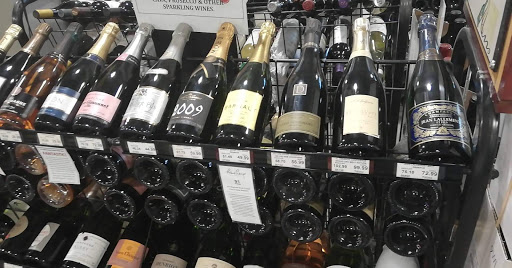 Liquor Store «Mac’s Beer And Wine», reviews and photos, 21 Peachtree Pl NW, Atlanta, GA 30309, USA