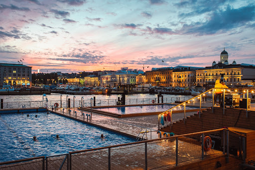 Restaurants with swimming pool in Helsinki