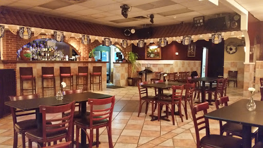 Bar «La Alianza Club Bar», reviews and photos, 960 Roosevelt Rd, West Chicago, IL 60185, USA
