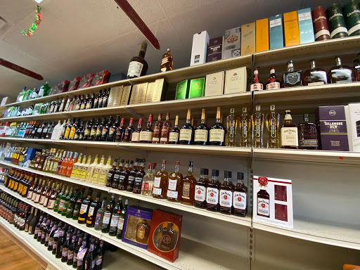 Liquor Store «Village Wine & Liquor Inc», reviews and photos, 161 N Wellwood Ave, Lindenhurst, NY 11757, USA