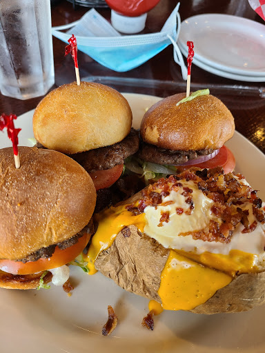 Country Club «Clarksville Country Club», reviews and photos, 334 Fairway Dr, Clarksville, TN 37043, USA