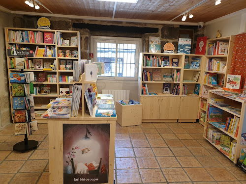 Librairie pour enfants Librairie A la Croisée des Mots Brive-la-Gaillarde