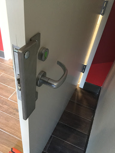 Locksmith «Area Safe & Lock Service», reviews and photos, 3301 Mt Vernon Ave, Alexandria, VA 22305, USA