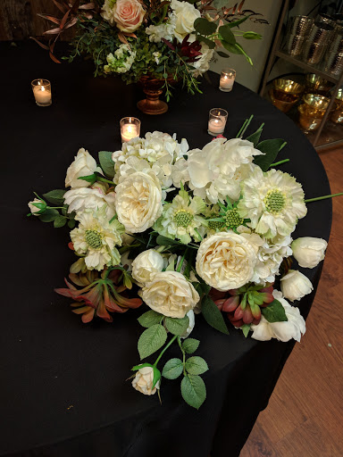 Florist «Brides & Bouquets», reviews and photos, 604 E Chatham St # A, Cary, NC 27511, USA