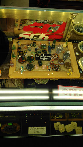 Tobacco Shop «Paraphernalia Boutique - Smoke Shop / Head Shop», reviews and photos, 4234 W Dunlap Ave, Phoenix, AZ 85051, USA