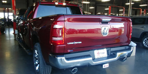 Car Dealer «Texan Dodge Chrysler Jeep Ram», reviews and photos, 18555 Eastex Freeway Service Rd, Humble, TX 77338, USA