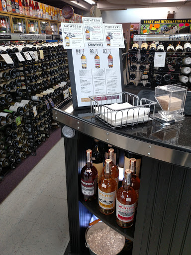 Liquor Store «Liquid Assets Fine Wine & Spirits», reviews and photos, 995 Pontiac Ave, Cranston, RI 02920, USA