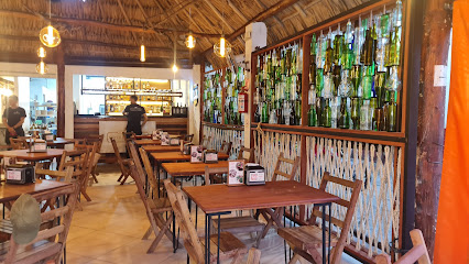 Pizzeria Bertilla - Av 5 S/N, entre Calle 20, Centro, 77930 Bacalar, Q.R., Mexico