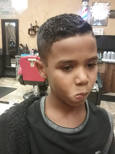 Hair Salon «Studio shag hair salon», reviews and photos, 3780 W Jonathan Moore Pike, Columbus, IN 47201, USA