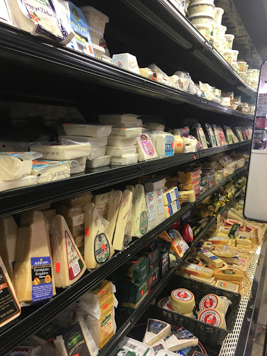 Grocery Store «Harvest Field Market», reviews and photos, 350 S Broadway, Tarrytown, NY 10591, USA