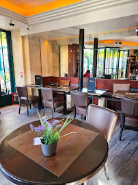Atmosphère du Restaurant de fondues Café Le Censier à Paris - n°10