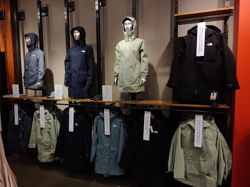 Clothing Store «The North Face», reviews and photos, 210 Andover St, Peabody, MA 01960, USA